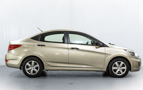 Hyundai Solaris II рестайлинг, 2013 год, 1 050 000 рублей, 8 фотография