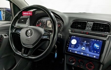 Volkswagen Polo VI (EU Market), 2016 год, 970 000 рублей, 26 фотография