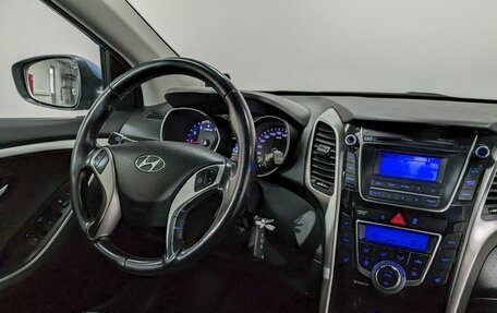 Hyundai i30 II рестайлинг, 2013 год, 1 090 000 рублей, 26 фотография