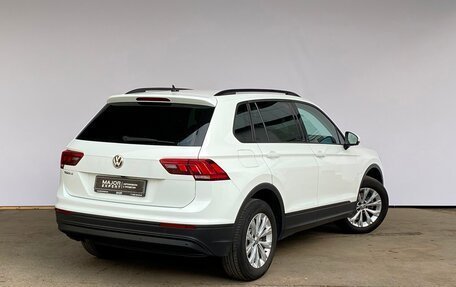 Volkswagen Tiguan II, 2020 год, 2 650 000 рублей, 30 фотография