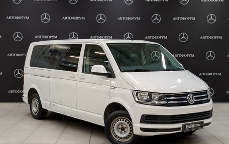 Volkswagen Caravelle T6 рестайлинг, 2019 год, 2 750 000 рублей, 3 фотография