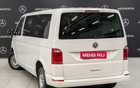 Volkswagen Caravelle T6 рестайлинг, 2019 год, 2 750 000 рублей, 7 фотография