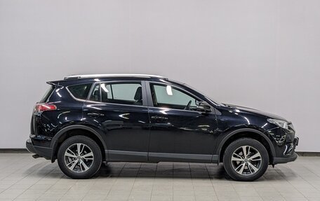 Toyota RAV4, 2018 год, 2 890 000 рублей, 4 фотография