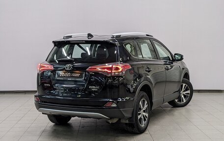 Toyota RAV4, 2018 год, 2 890 000 рублей, 5 фотография