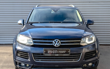 Volkswagen Touareg III, 2014 год, 2 650 000 рублей, 2 фотография