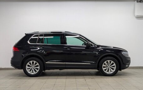 Volkswagen Tiguan II, 2019 год, 2 950 000 рублей, 29 фотография