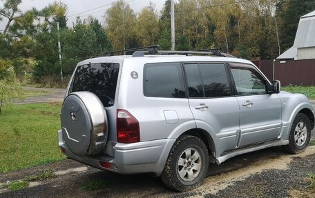 Mitsubishi Pajero III рестайлинг, 2004 год, 850 000 рублей, 4 фотография