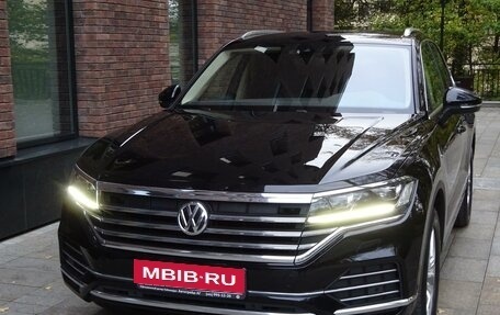 Volkswagen Touareg III, 2019 год, 6 000 000 рублей, 9 фотография