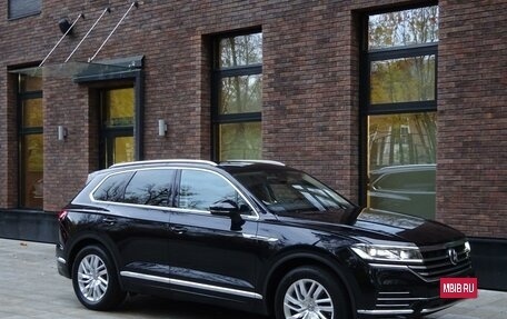 Volkswagen Touareg III, 2019 год, 6 000 000 рублей, 26 фотография