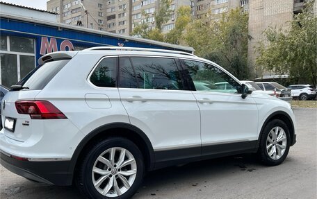 Volkswagen Tiguan II, 2017 год, 3 150 000 рублей, 4 фотография