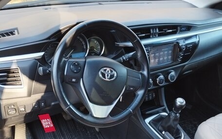 Toyota Corolla, 2013 год, 1 150 000 рублей, 2 фотография