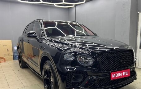 Bentley Bentayga I, 2023 год, 39 975 000 рублей, 1 фотография