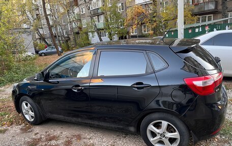 KIA Rio III рестайлинг, 2013 год, 900 000 рублей, 4 фотография