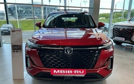 Changan CS35PLUS, 2024 год, 2 549 900 рублей, 2 фотография