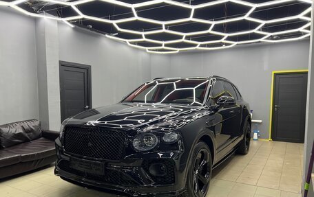 Bentley Bentayga I, 2023 год, 39 975 000 рублей, 2 фотография