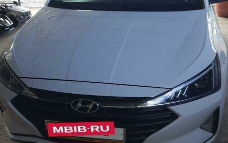 Hyundai Elantra VI рестайлинг, 2019 год, 1 530 000 рублей, 4 фотография