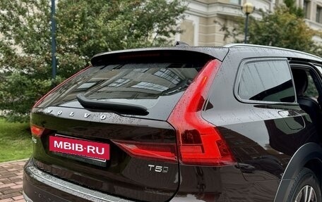 Volvo V90 Cross Country I рестайлинг, 2019 год, 4 499 000 рублей, 11 фотография