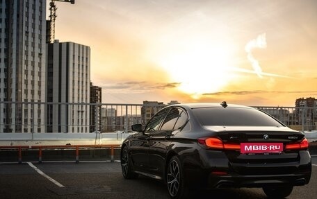 BMW 5 серия, 2021 год, 7 100 000 рублей, 8 фотография