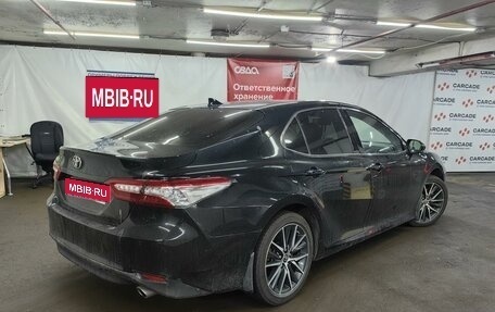 Toyota Camry, 2021 год, 3 400 000 рублей, 1 фотография