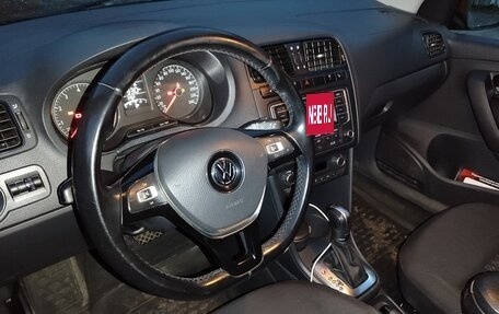 Volkswagen Polo VI (EU Market), 2015 год, 1 200 000 рублей, 3 фотография