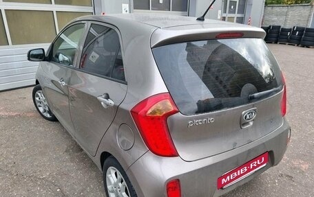 KIA Picanto II, 2013 год, 897 000 рублей, 3 фотография