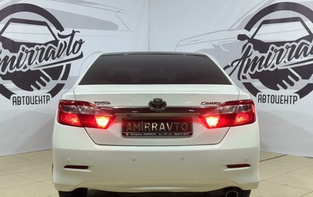 Toyota Camry, 2014 год, 1 999 000 рублей, 6 фотография