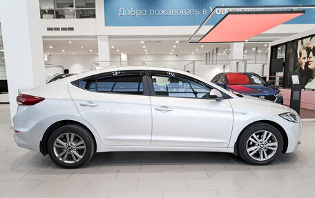 Hyundai Elantra VI рестайлинг, 2017 год, 1 620 000 рублей, 4 фотография