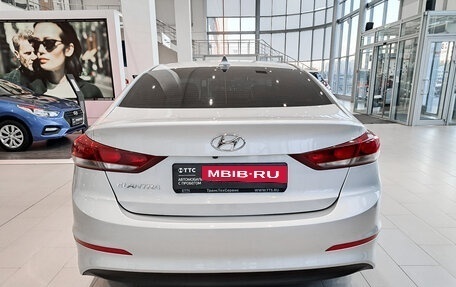 Hyundai Elantra VI рестайлинг, 2017 год, 1 620 000 рублей, 6 фотография