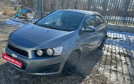 Chevrolet Aveo III, 2014 год, 880 000 рублей, 2 фотография