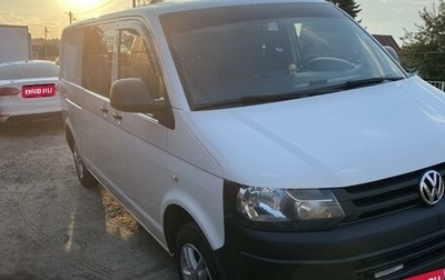 Volkswagen Transporter T5 рестайлинг, 2013 год, 2 550 000 рублей, 1 фотография