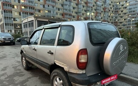 Chevrolet Niva I рестайлинг, 2003 год, 130 000 рублей, 6 фотография