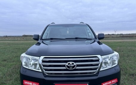 Toyota Land Cruiser 200, 2008 год, 3 000 000 рублей, 2 фотография