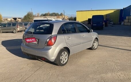 KIA Rio II, 2011 год, 650 000 рублей, 6 фотография