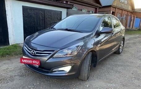 Hyundai Solaris II рестайлинг, 2014 год, 1 000 000 рублей, 2 фотография