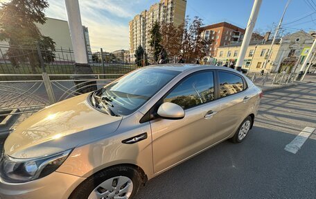 KIA Rio III рестайлинг, 2014 год, 1 000 000 рублей, 3 фотография