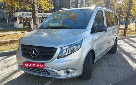 Mercedes-Benz Vito, 2016 год, 2 840 000 рублей, 3 фотография