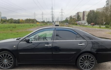 Toyota Camry V40, 2004 год, 680 000 рублей, 2 фотография