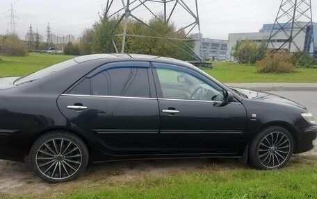 Toyota Camry V40, 2004 год, 680 000 рублей, 5 фотография