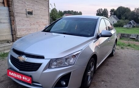 Chevrolet Cruze II, 2013 год, 1 050 000 рублей, 2 фотография