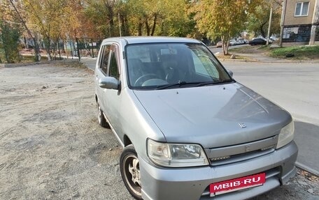 Nissan Cube II, 2002 год, 260 000 рублей, 2 фотография