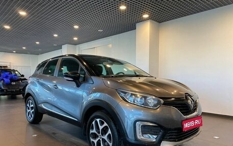 Renault Kaptur I рестайлинг, 2017 год, 1 650 000 рублей, 1 фотография