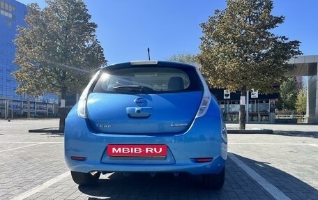 Nissan Leaf I, 2011 год, 1 000 000 рублей, 12 фотография