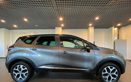 Renault Kaptur I рестайлинг, 2017 год, 1 650 000 рублей, 2 фотография