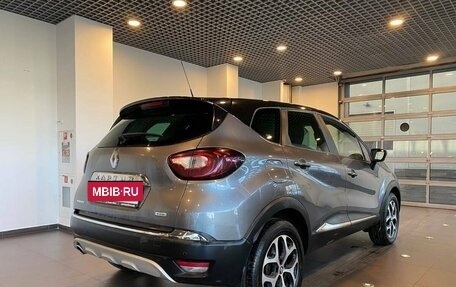 Renault Kaptur I рестайлинг, 2017 год, 1 650 000 рублей, 3 фотография