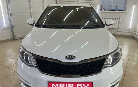 KIA Rio III рестайлинг, 2017 год, 1 345 000 рублей, 2 фотография