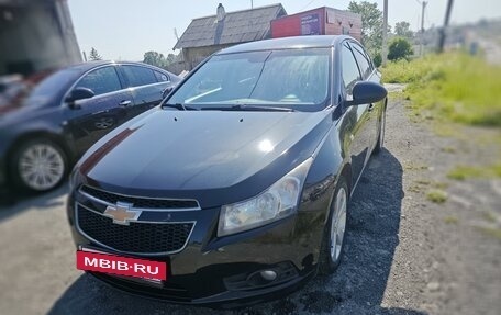 Chevrolet Cruze II, 2009 год, 680 000 рублей, 4 фотография