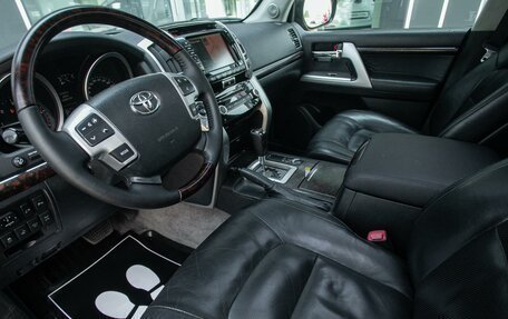 Toyota Land Cruiser 200, 2014 год, 3 748 000 рублей, 8 фотография