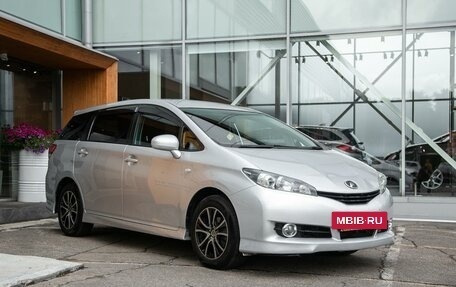 Toyota Wish II, 2011 год, 1 335 000 рублей, 3 фотография