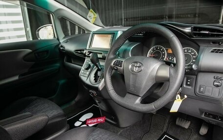 Toyota Wish II, 2011 год, 1 335 000 рублей, 11 фотография