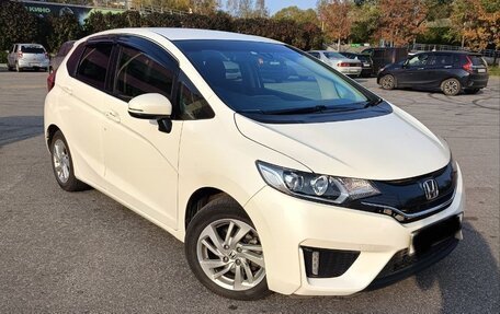 Honda Fit III, 2015 год, 1 379 000 рублей, 1 фотография